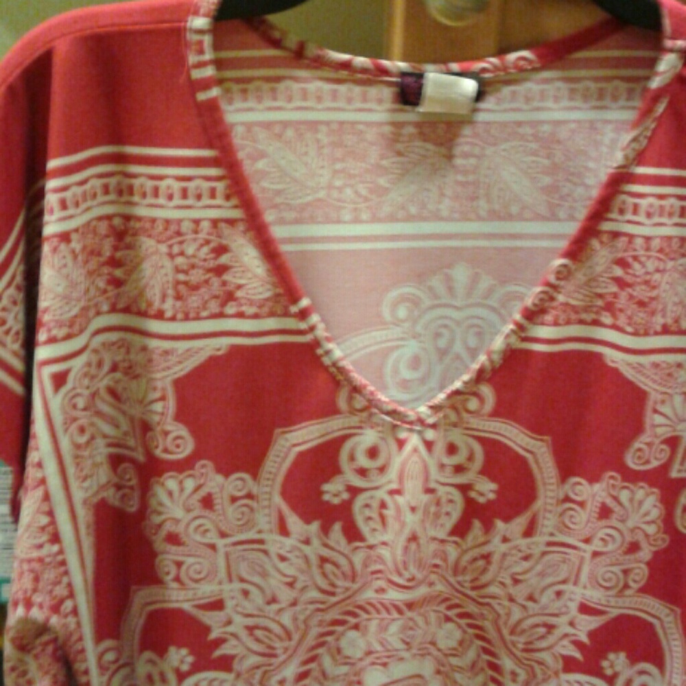 Red pattern blouse